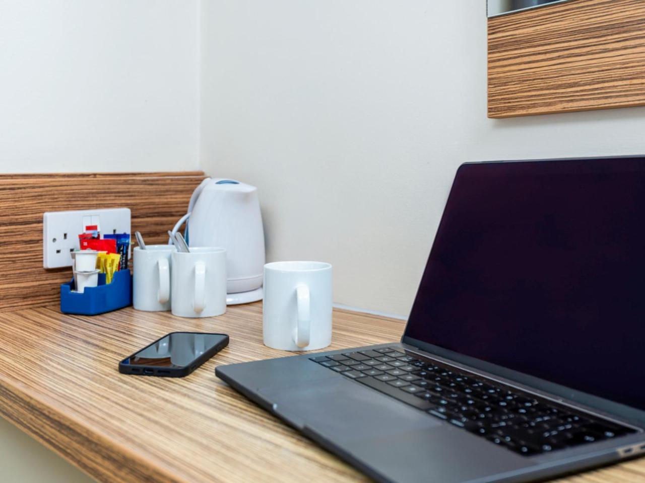 Ibis Budget Lancaster Centre Екстериор снимка